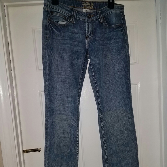 🐳 ZANA DI JEANS SIZE 9 JEANS - Picture 1 of 4